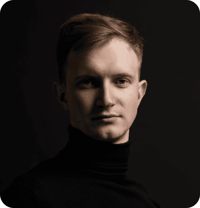 Артем Мулярчик — Руководитель / Аналитик